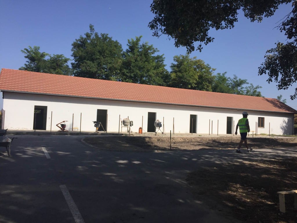 KOMESAR ZA IZBEGLICE I MIGRACIJE: IMA MESTA ZA SVE MIGRANTE U PRIHVATNIM CENTRIMA