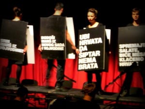 Hrvati Desire predstava