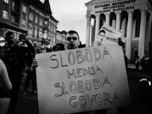 protesti su mediji