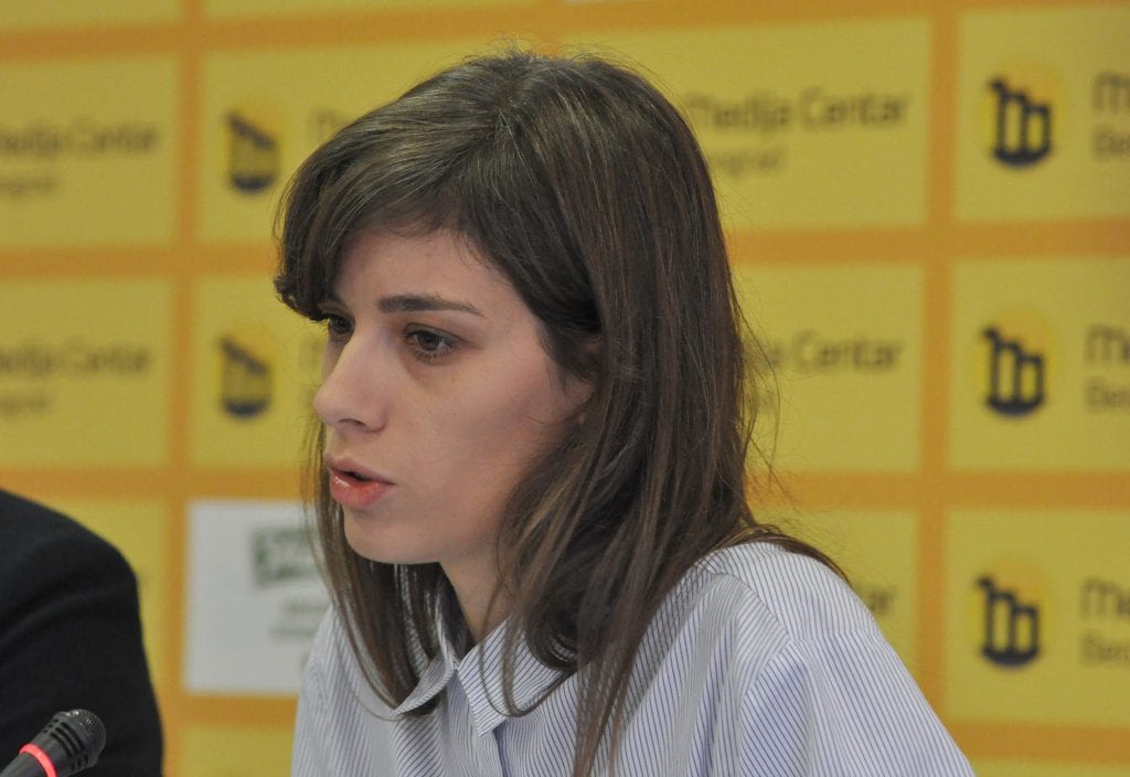 FIZIČKI NAPADNUTA AKTIVISTKINJA INICIJATIVE NE DAVIMO BEOGRAD