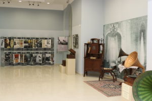 izlozba ploce4 foto Svetlana Kolovics