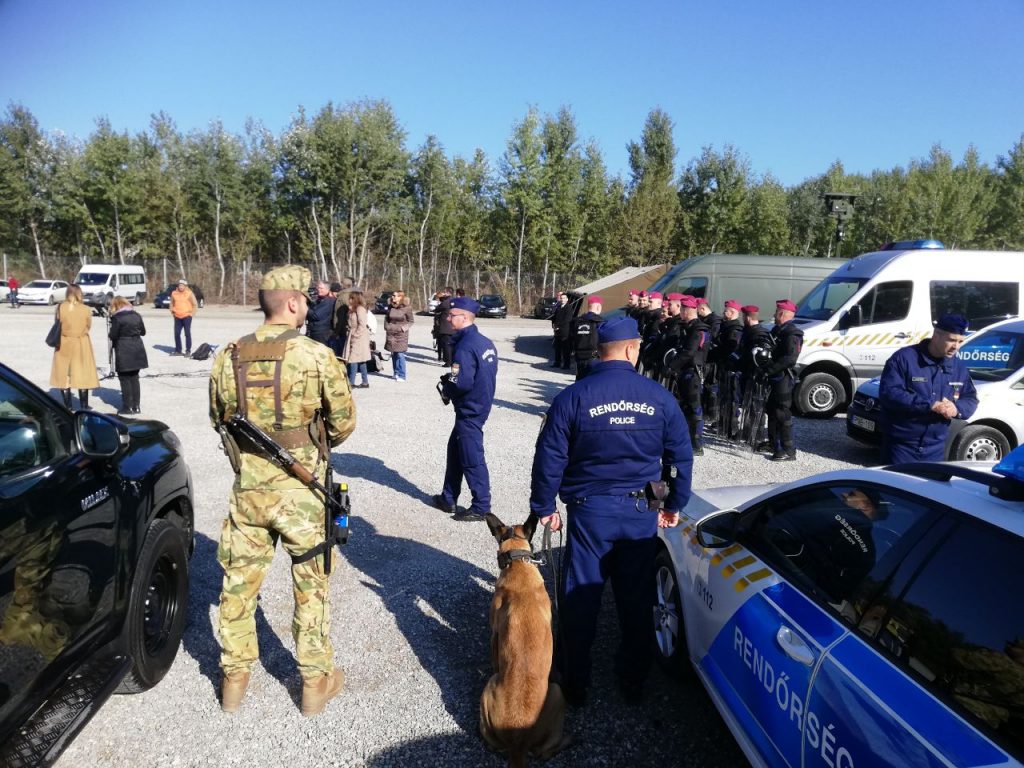 Uspostavljena zajednička patrola na graničnom pojasu između Mađarske i Srbije