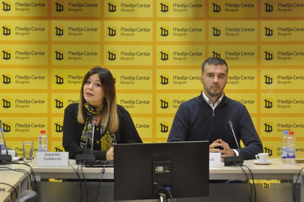 Manojlović: Blokade dok se ne povuče Zakon o eksproprijaciji