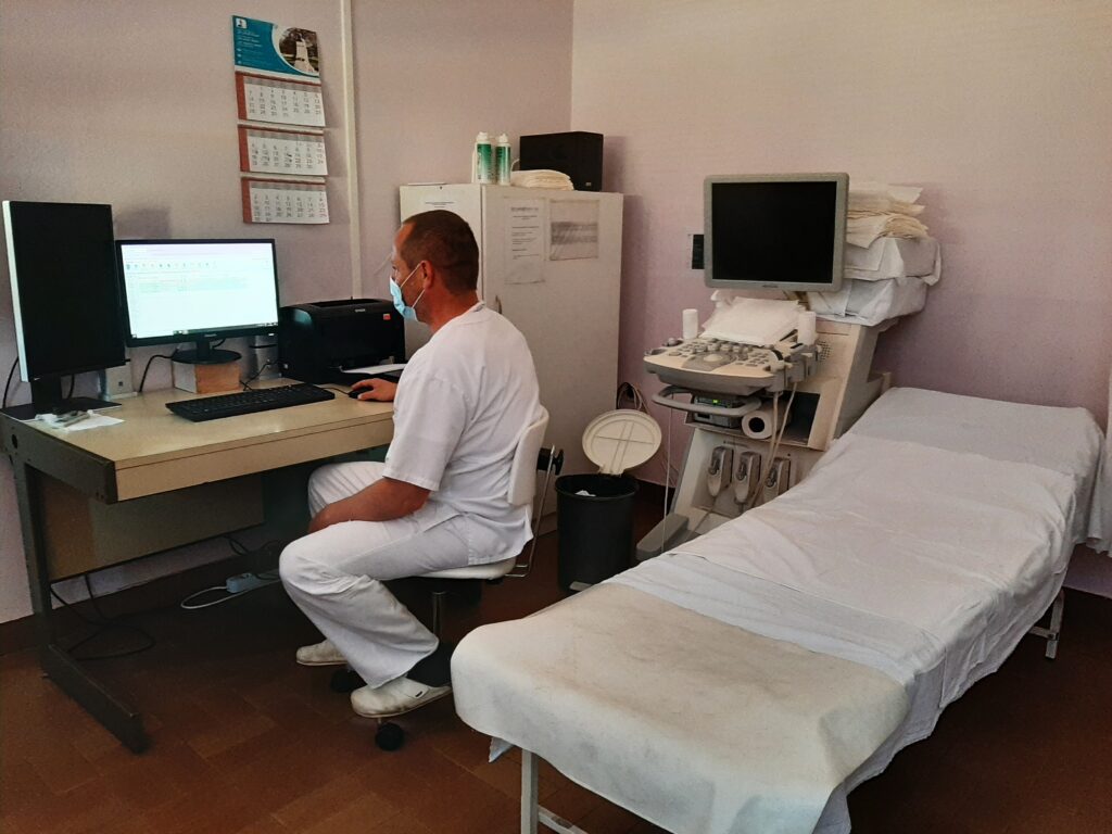 Mamograf u Malom Iđošu u kvaru duže od decenije, ali preventivni pregledi zbog toga ne trpe