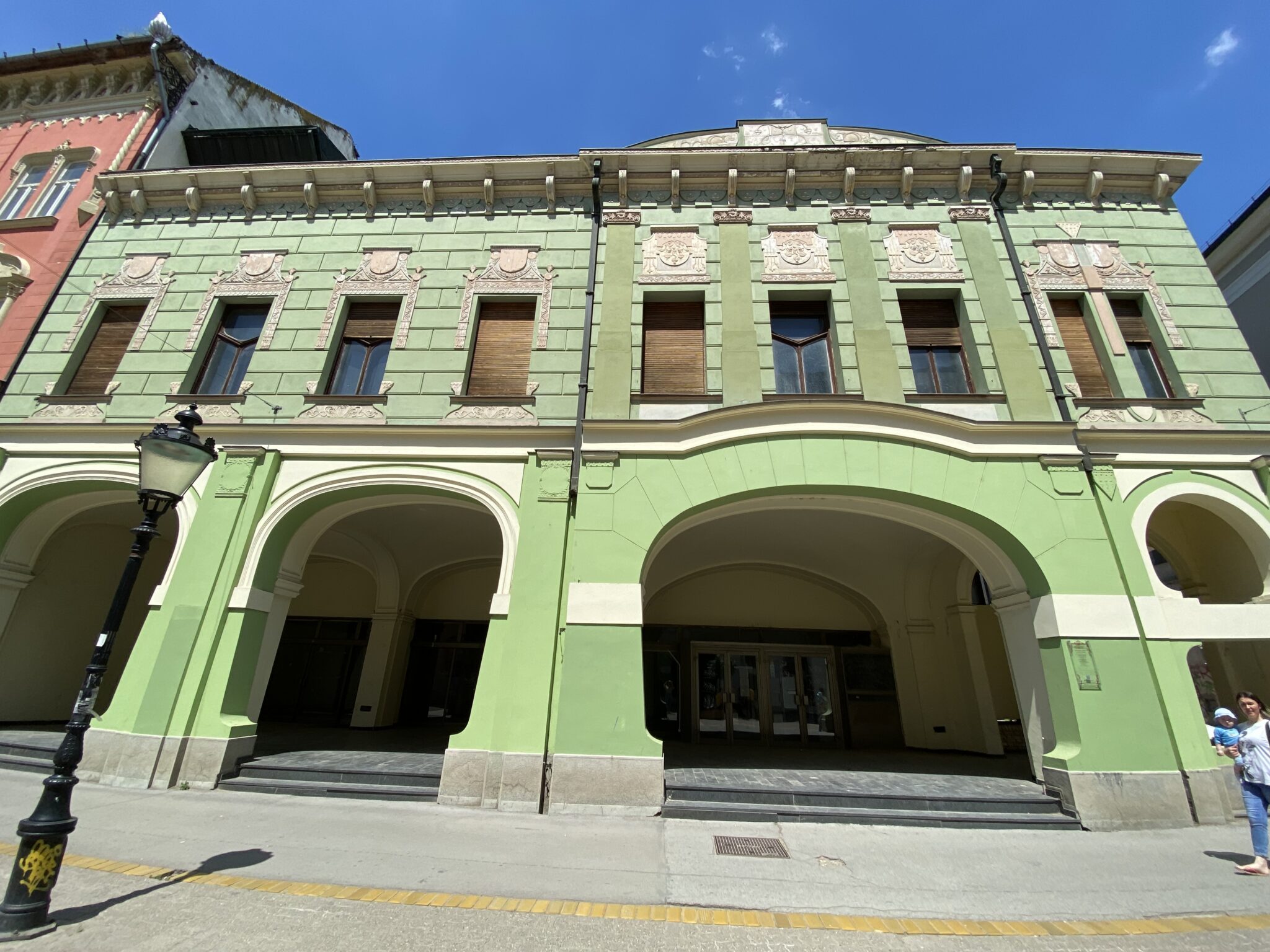 Subotica priprema prodaju Doma vojske u centru grada