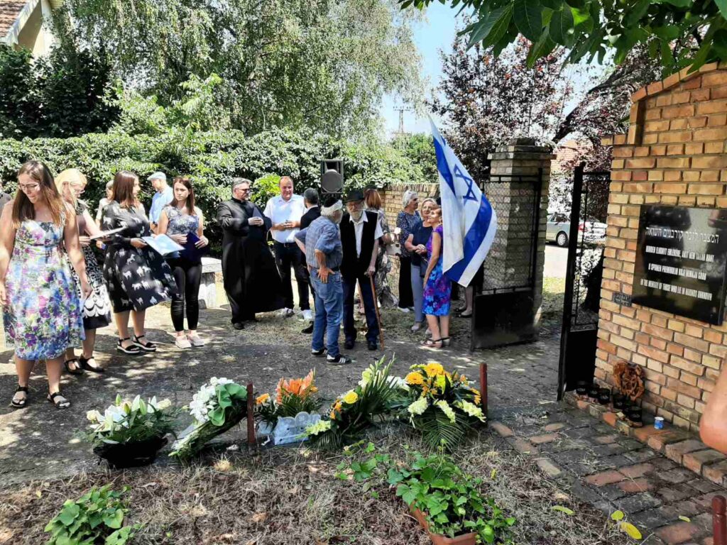 U Bačkoj Topoli održan 20. “Memento”: Obeležena 78. godišnjica Holokausta