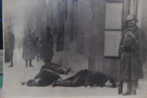 8.-Streljani-ispred-Gradske-kuce