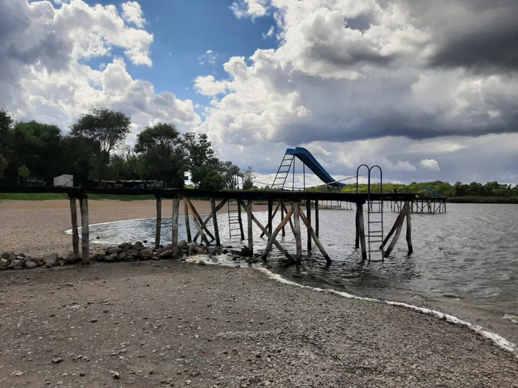 Glavna turistička atrakcija Bačke Topole ispraća tešku sezonu: Riblji fond u jezeru još uvek nije ugrožen, smatraju ribolovci