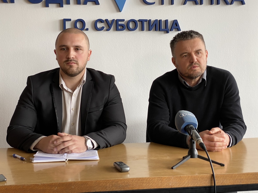 Narodna stranka i DS: Zašto ista firma dobija posao postavljanja video-nadzora u Subotici kao i u drugim gradovima Srbije?