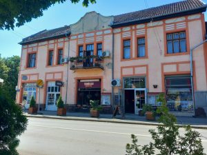 Dom kulture opstine Backa Topola