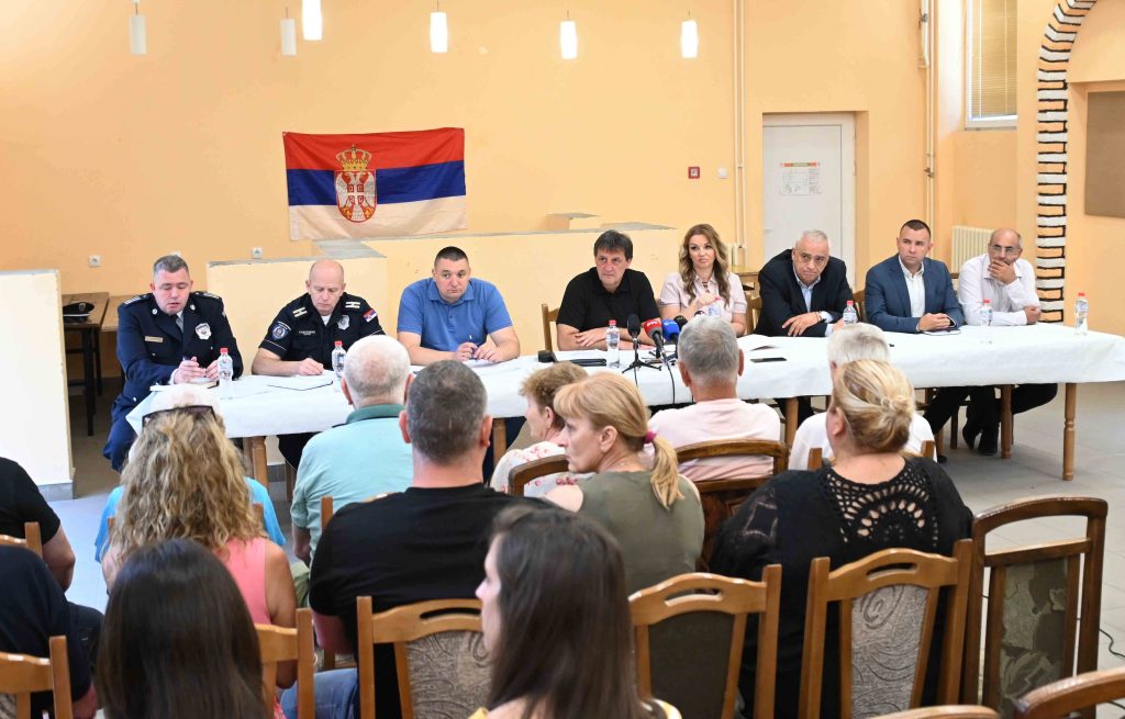 Narodna stranka Subotica: Momentalno rešiti gotovo ratno stanje