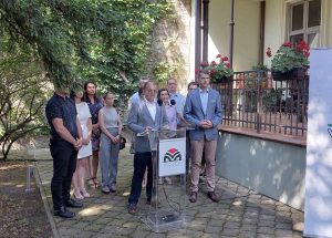 Daniel Djivanovic SVM