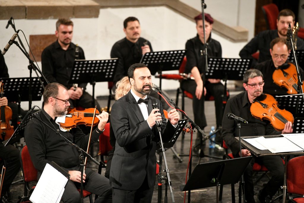 Koncert za zaljubljene u Narodnom pozorištu Subotica