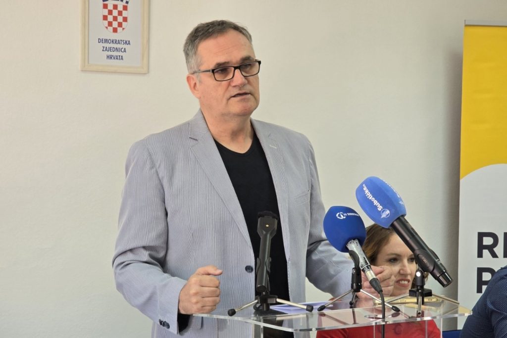 Demokratska zajednica Hrvata: Izbornu kampanju su obeležili „sendvič-autobus-ucena-poniženje“