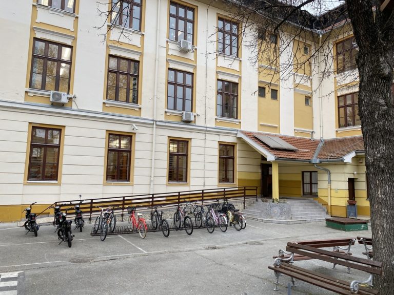 Deo kolektiva Politehničke škole u Subotici: Volja Nastavničkog veća obesmišljena odlukom Školskog odbora