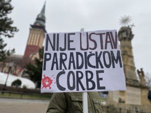 ustav protest studenti