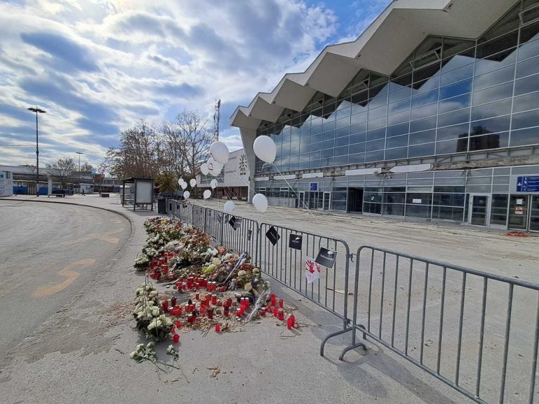 Viši sud u Novom Sadu obustavio postupak protiv Vesića, Tanasković i drugih u slučaju “Nadstrešnica”