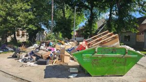 Smeće kabasti otpad