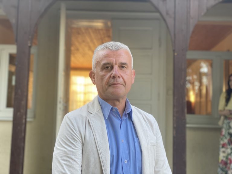 Goran Kaurić optužio predsednika DSHV-a da je stranku „pretvorio u poligon za politički primitivizam“