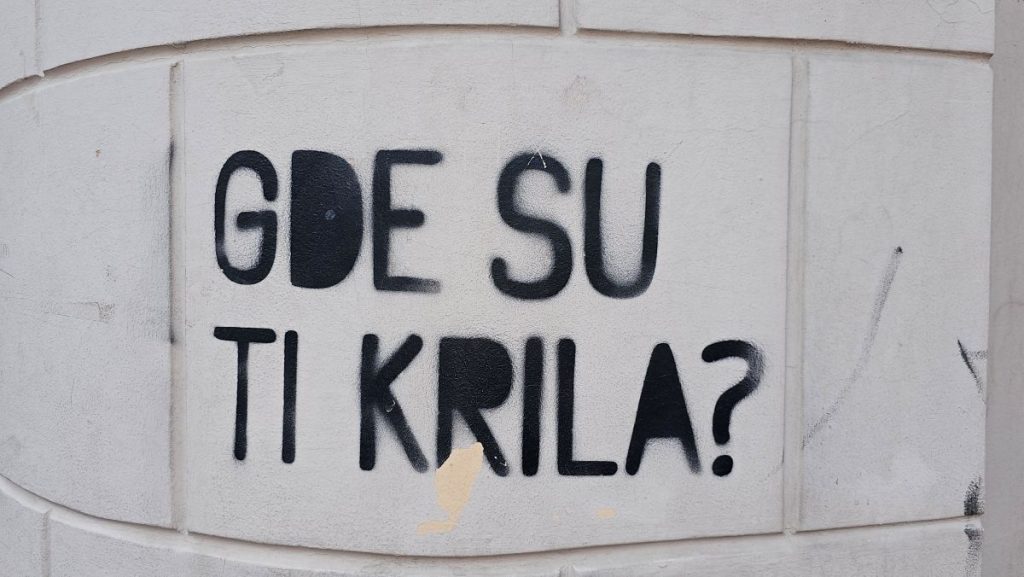 KOMS-ovo istraživanje o potrebama i položaju mladih: Zaokret u stavovima prema vođi i učešću na izborima