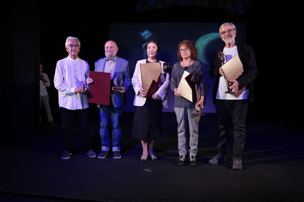 Uručenjem nagrada “Mali princ” Feng Li i Zdravku Mićanoviću otvoren Međunarodni festival pozorišta za decu Subotica