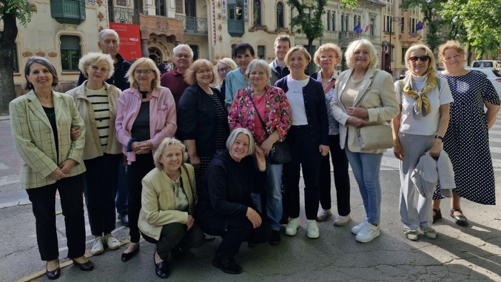 Poziv za nove volontere u Klubu 60+ Savremene galerije Subotica otvoren do 13. oktobra