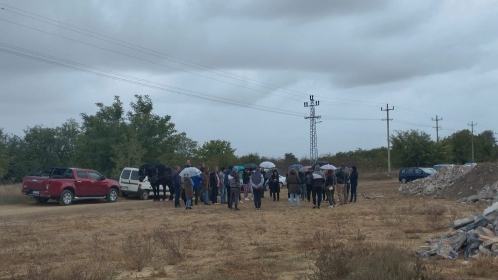 Zbor meštana Donjeg Tavankuta traži objašnjenja od inspekcije o odlaganju građevinskog otpada