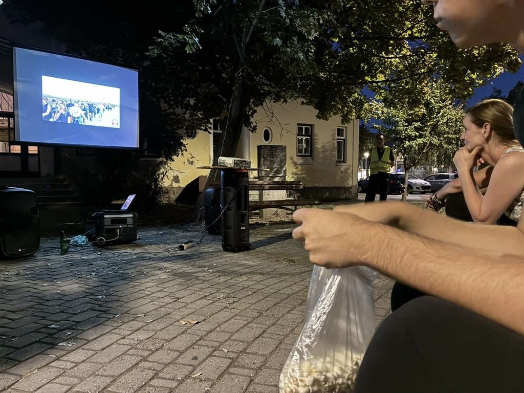 Projekcija filma „Wake Up, Serbia!” u subotu u bačkotopolskom klubu “Panta rei”