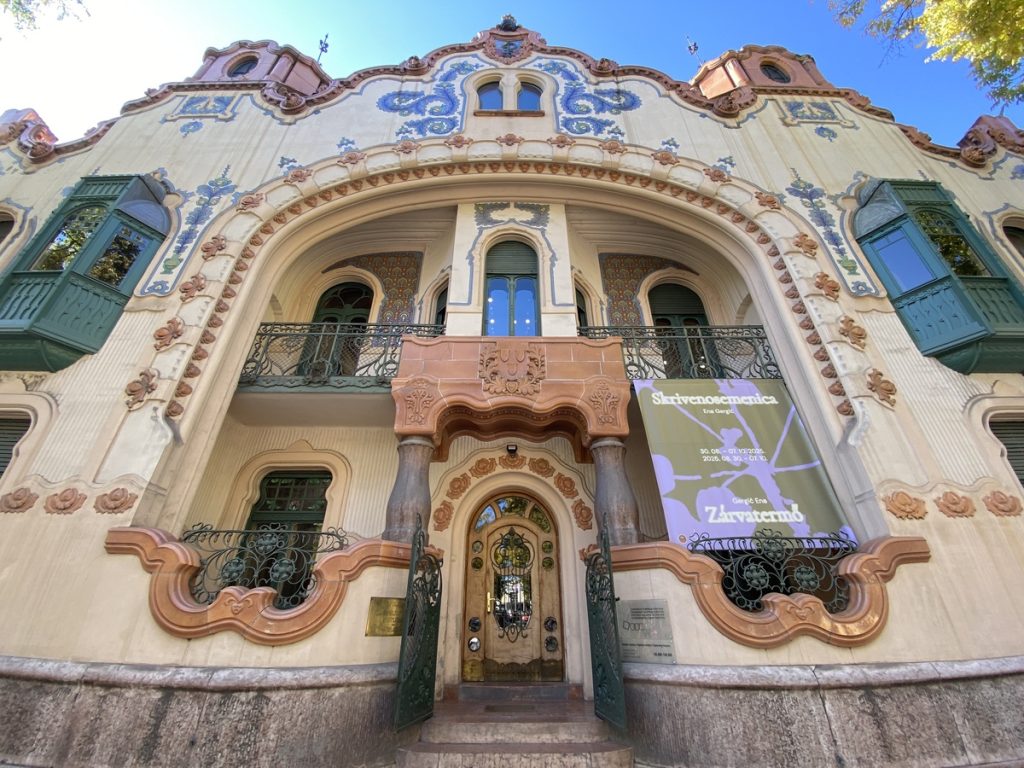 Savremena galerija Subotica: Autorsko vođenje kroz izložbu “ne misli kolektiv / ne misli privatnina” 4. decembra 