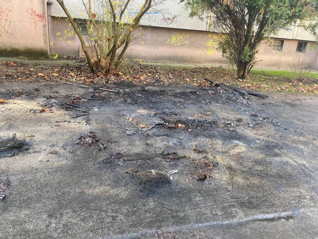 Zapаljeno vozilo subotičke tužiteljke, policija traga za počiniocima