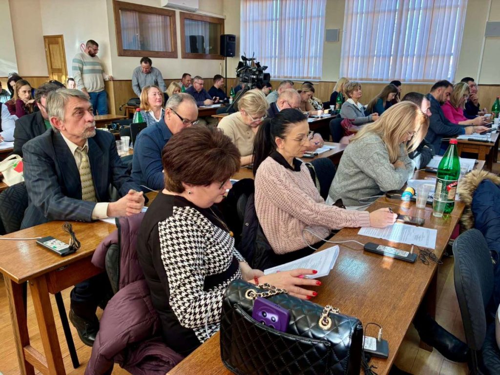 Poslednje ovogodišnje zasedanje bačkotopolskih odbornika u znaku rasprave oko raspodele budžeta za 2026. godinu