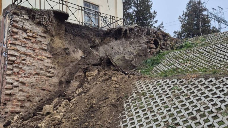 Rakić (SSP): “Istorijski projekti” SNS-a su direktna pretnja po živote građana