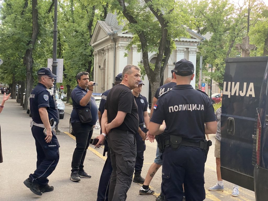 Drugostepeni sud oslobodio Subotičanina optužbi za vređanje policajaca na građanskom protestu