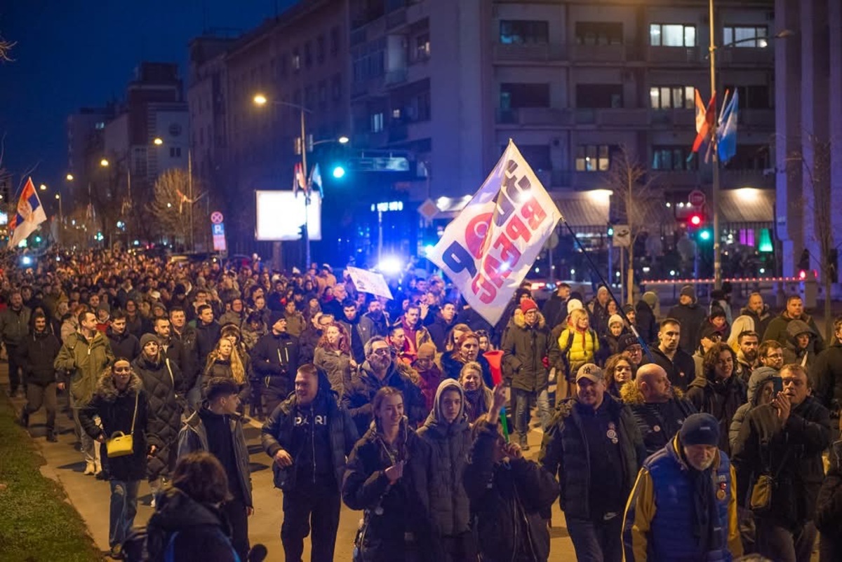 NUNS: Novinar Žarko Bogosavljević napadnut u prisustvu policije tokom skupa u Novom Sadu