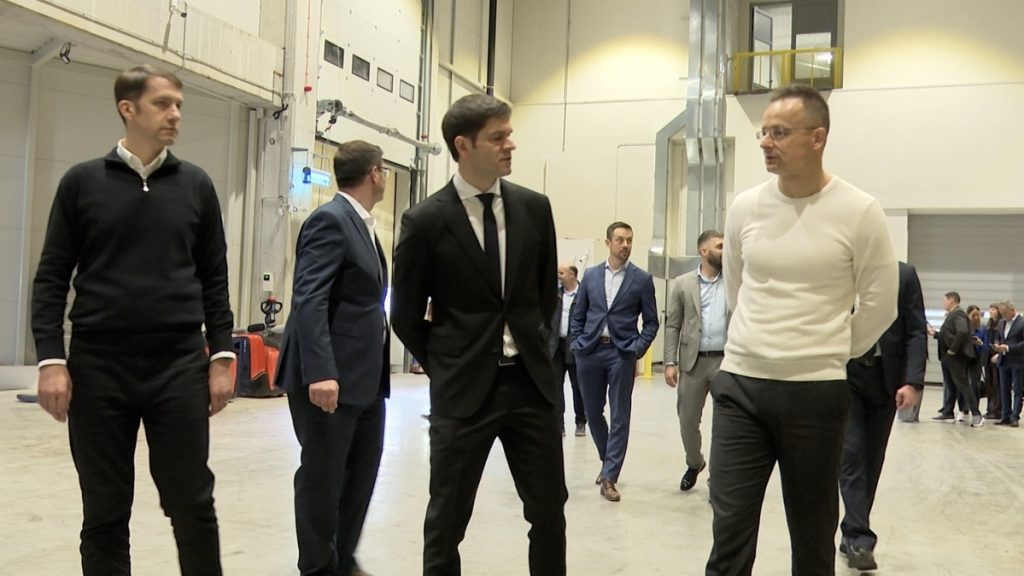 Sijarto u Vojvodini: Nastavak ekonomskog razvoja zavisi od političkog kontinuiteta u Mađarskoj